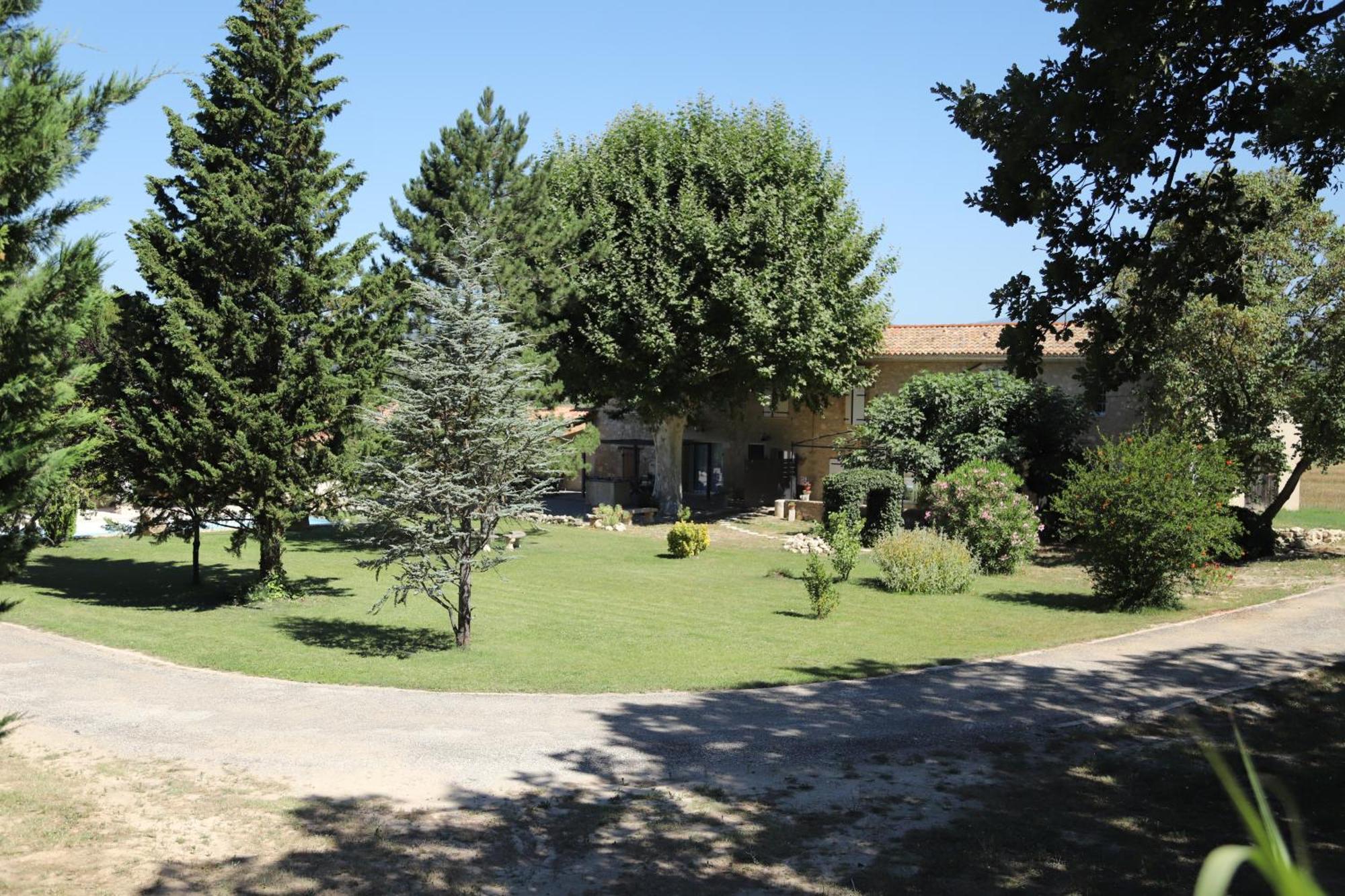 شقة La Bastide Au Coeur De La Provence بيرتويس المظهر الخارجي الصورة